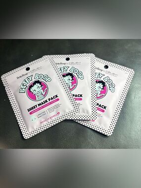 3 New Betty Boop Sheet Mask Pack Hyaluronic Acid + Collagen + Coconut